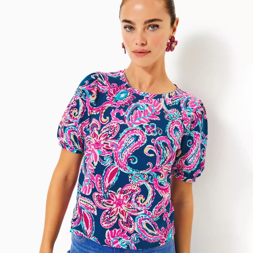 Lily Pulitzer Rhett top 
Size large